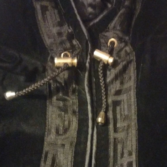 Vintage Luxurious Black Velvet Utility Jacket - Picture 11 of 12